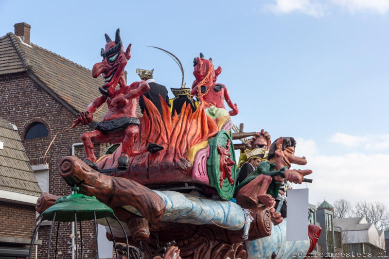 Carnavalsoptocht Horst 2014-118