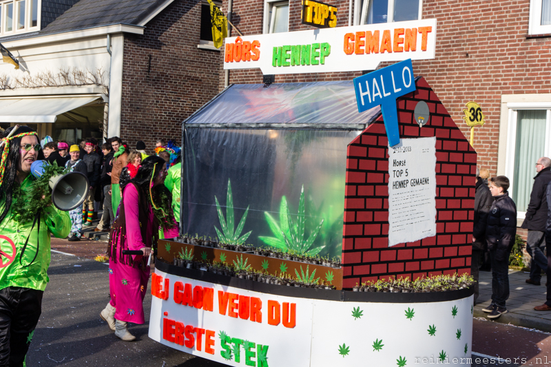 Carnavalsoptocht Horst 2014-84