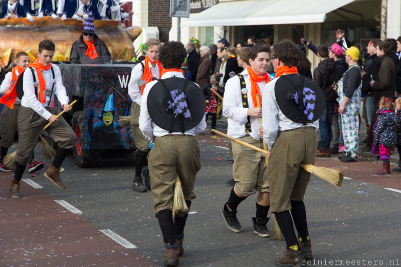Carnavalsoptocht Horst 2014-91